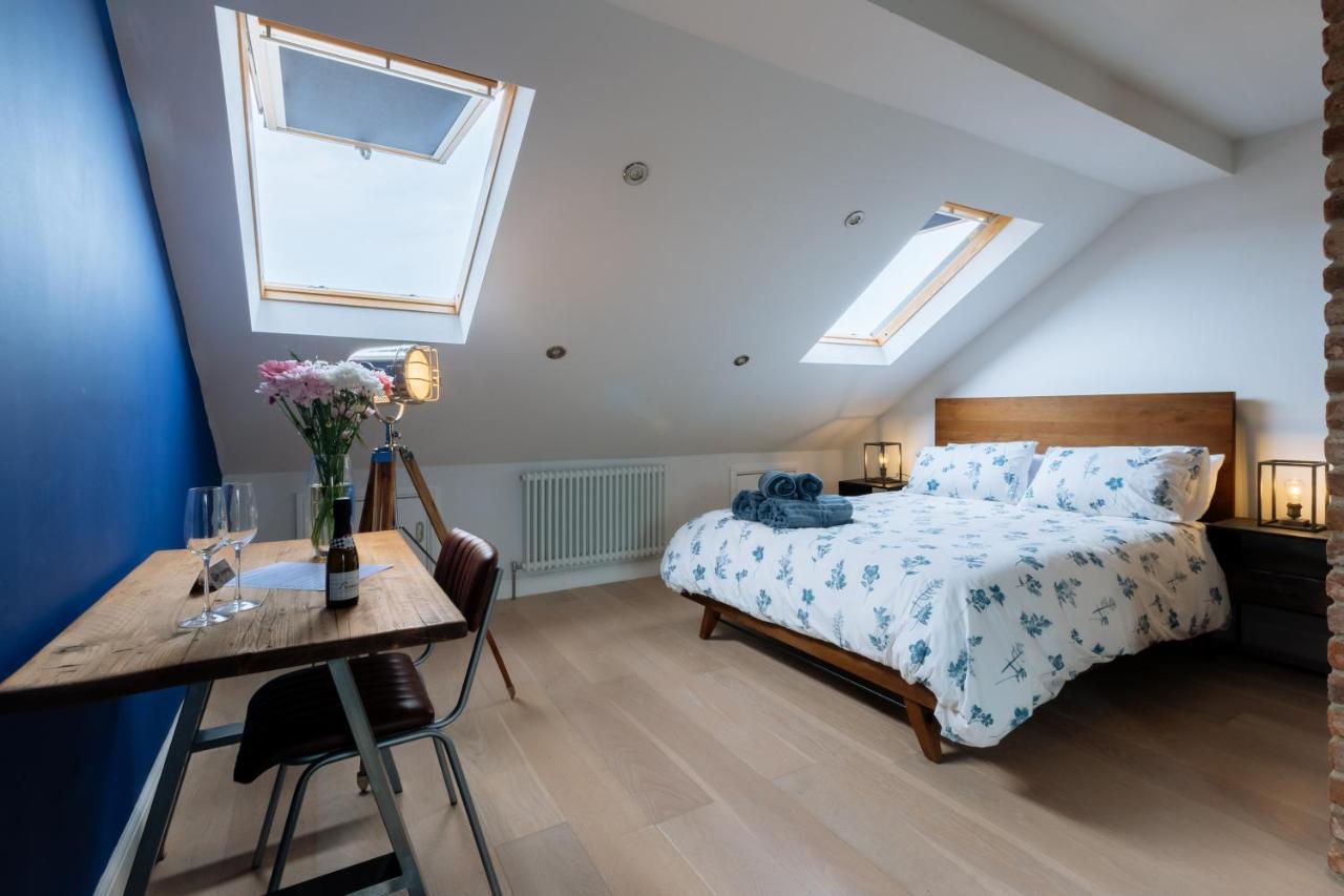 Luxury And Bright Bedrooms In Queens Park London Exteriör bild